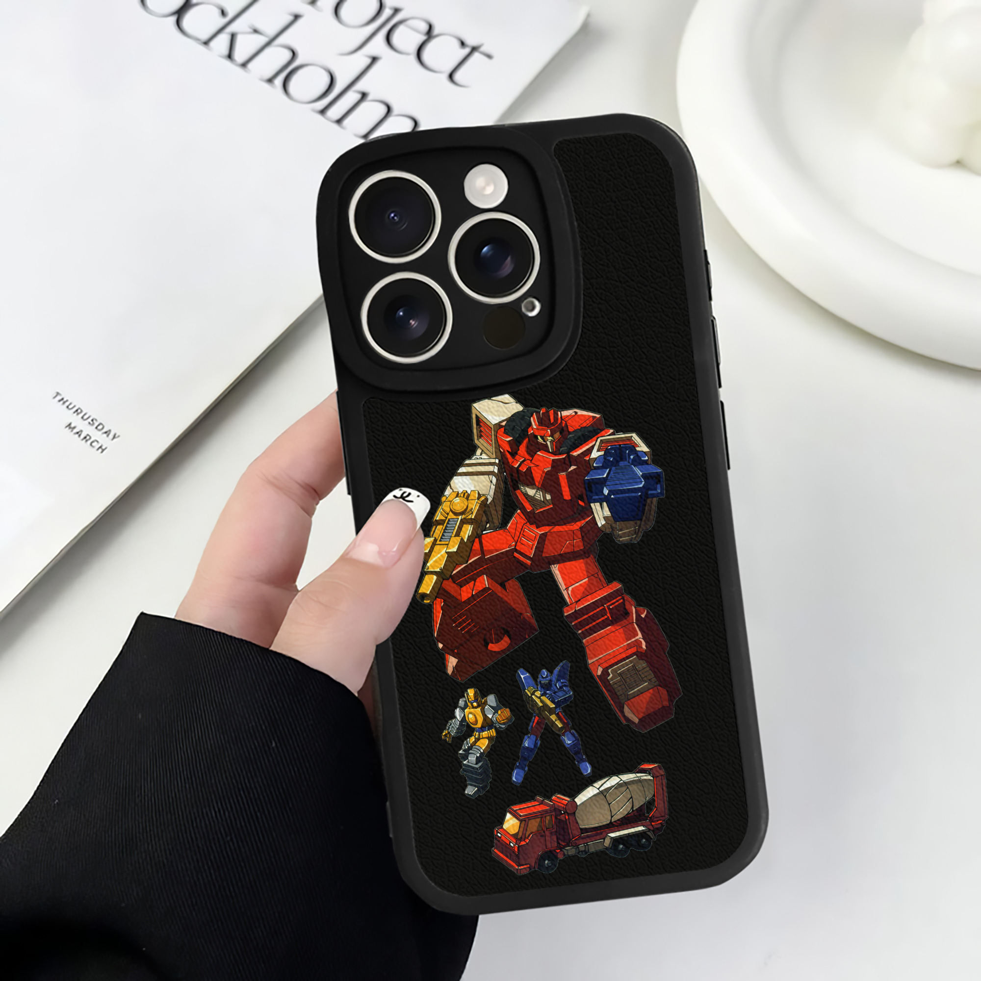 （画像用）  【iPhone 16シリーズ対応】シリコンスマホケース（レザー調） 材質：シリコン